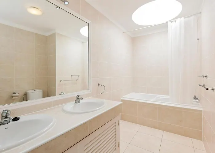 Rising Sun, Golf Del Sur